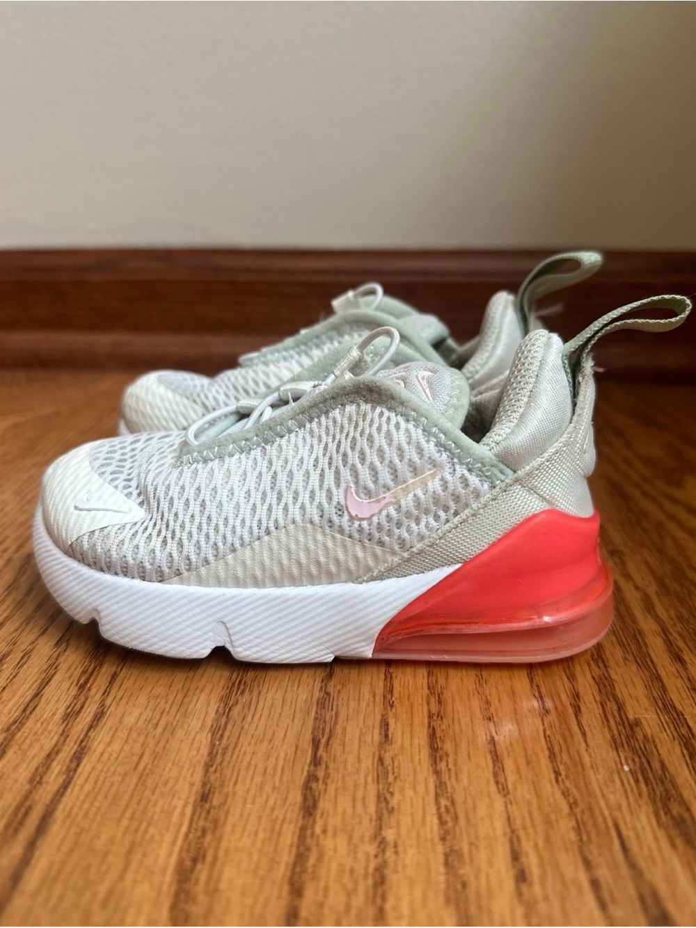 Nike Air Max 270 Shoes Girls 6C ‘White Pink Foam’